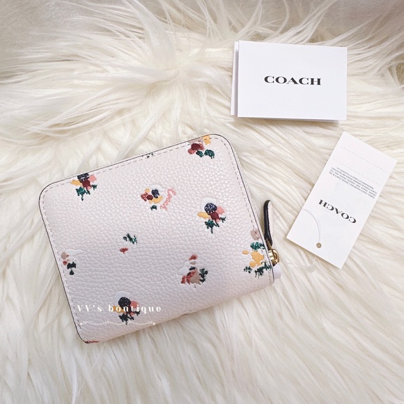 NWT Coach Billfold Small Medium Wallet With Floral Print Chalk Multi C6001 - Picture 2 of 6